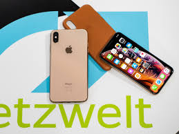 Check spelling or type a new query. Das Grosse Iphone Xs Max Im Test Oled The Dogs Out Netzwelt