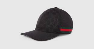 Gucci accessories know how to make an impression without over doing it and a gucci bucket hat or baseball cap can turn throwing a hat on to a whole new style level. Damenhute Und Damenhandschuhe 1 Gucci De