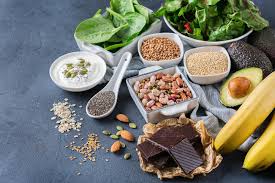 Ma il magnesio è presente anche in avocado, banane, melanzane, soia (e anche nel tofu ), legumi in genere, cereali integrali, avena e crusca di grano. Magnesio E Mg Cloruro Alimenti Benefici Integratori Carenza Eccesso