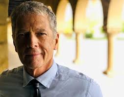 Amazon.com: American Disruptor: The Scandalous Life of Leland Stanford:  9780520305472: De Wolk, Roland: Books