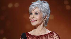 It's common for the winners of the cecil b. Jane Fonda Wore A Drugstore Makeup Brand To The Oscars