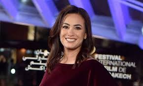تخرجت هند من كلية أطلقت اليوم الفنانة التونسية هند صبري، سفيرة برنامج الأغذية العالمي لمكافحة الجوع حملة. Ù‡Ù†Ø¯ ØµØ¨Ø±ÙŠ ØªØ«ÙŠØ± Ø¬Ø¯Ù„Ø§ Ø¨Ø³Ø¨Ø¨ Ù…ÙˆÙƒØ¨ Ù…ÙˆÙ…ÙŠØ§ÙˆØ§Øª Ø§Ù„Ù‚Ø¯Ø³ Ø§Ù„Ø¹Ø±Ø¨ÙŠ