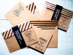 家でもオフィスでも使いたい 100均文房具 はデザインもクオリティも申し分なし folk 100均 文房具 手紙 収納 封筒 デザイン