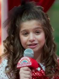 Netflix cutuca Globo e diz que "Verão 90" é homenagem a "Samantha!"