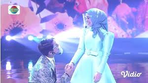 Olimpiade tokyo 2020, lida zozi hingga pernikahan leslar di vidio. Link Live Streaming Konser Romantis Lesti Dan Rizky Billar Beradu Dengan Dinda Hauw Dan Rey Mbayang Tribun Jabar