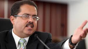 Condicionarán licencias a médicos que se resistan a cambios en el Obamacare 