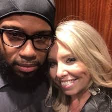 Charles Loatman's Instagram, Twitter & Facebook