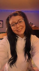 Hey all!! I'm looking for friends to engage with ♥️ F4F