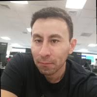 100+ perfiles de «Robert Cruz»