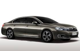 Фото интерьера Citroen C6