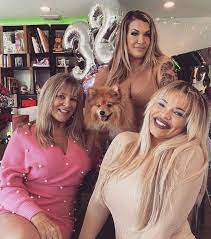 Trisha paytas fears for her life, worried that haters of her youtube troll videos are coming to kill her. Trisha Paytas Bio Age Net Worth Height Single Nationality Body Measurement Career