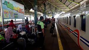 Lepas habis belajar kakak terus cari kerja untuk tanggung kami sekeluarga. Syarat Terbaru Naik Kereta Api Di Masa Pra Dan Pasca Larangan Mudik Lebaran Lifestyle Liputan6 Com