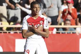 Kylian mbappe has his own celebration in which he folds his arms in a particularly flamboyant way and, unlike some other signature celebrations, it can be done with any player. Monaco S Kylian Mbappe Is Already A Galactico In His Own Way Bleacher Report Latest News Videos And Highlights