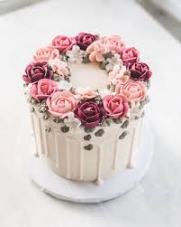 Image May Contain Food Flowercake Flowercake Image May Contain Food Flowercake In 2020 Drip Cakes Cake Decorating Designs Cake Decorating Videos