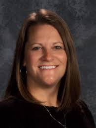 Lesley Cooley's Instagram, Twitter & Facebook