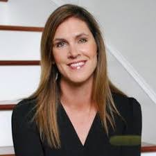 Deborah Rubio's Instagram, Twitter & Facebook