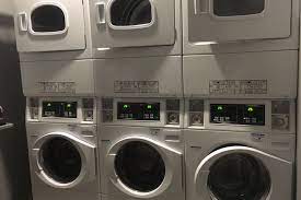 Tenaga binatu rumah sakit adalah. Gara Gara Corona Pengusaha Laundry Kebanjiran Cucian Karpet