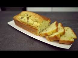 Cake Sala C Aux Olives Vertes Et A La Vache Qui Rit Youtube