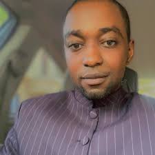 An Australian lady, Sarah Mudge, has set her Nigerian ex lover, Stanley Obi  and his girlfriend ablaze while the two were asleep.  https://dailytrust.com/australian-lady-sets-nigerian-ex-lover-girlfriend-ablaze