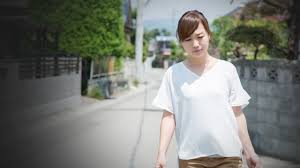10 16 金 ご近所探偵 五月野さつき ゴミと罰 mens tops mens tshirts white undershirt