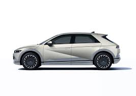 Es wird den ioniq 5 in der basisversion mit heckantrieb geben, aber auch mit allradantrieb. Elektroauto Hyundai Ioniq 5 Uberrascht Mit Dieser Technik Ingenieur De