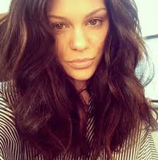 The price tag singer took to the stage in a loose. Who S That Girl Jessie J Is Unrecognisable As She Shares Sexy Long Haired Selfie Mirror Online