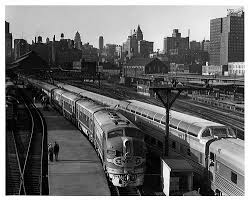 Santa Fe Texas Chief And El Capitan In Chicago Dearborn Station In 1952 Dearborn Train Chicago Pictures