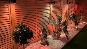 Hue Garden Complete 15 Hue Lilys 4 Impress Pedestels 3 Impress Wall Lights 1 Empty Wallet Hue Hue Philips Backyard Lighting Hue