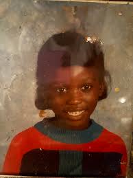 Hi this is the only photo i have of my lil sis my mom me and my druggie  sister can someone please photoshop the useless one in blue out please she  was