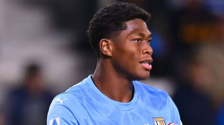 Zion Suzuki'nin PSG Transferi İptal Oldu