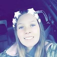 Amber Cullison's Instagram, Twitter & Facebook