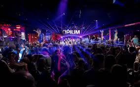 C'est pour cela que dans cet article, nous vous proposons. Opium Barcelone L Une Des Meilleures Boites De Nuit De Barcelone