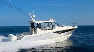 boston whaler 405 conquest (2020