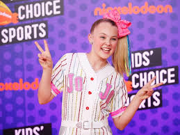 Let's see her bio and career plans. Jojo Siwa And Her Girlfriend Shared Photos Of Their Disney World Trip