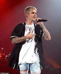 Justin bieber let you go new song 2017 official video mv360p.mp3. Justin Bieber To Return To The Stage And Perform A Special New Year S Eve Concert Aktuelle Boulevard Nachrichten Und Fotogalerien Zu Stars Sternchen