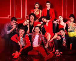 Netflix's spanish teen drama élite is an alluring blend of unruly desires and class politics. Questions We Have After Watching Elite Season 3 On Netflix