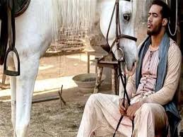 شاهد أحداث الحلقة الثانية من مسلسل «موسي» بطولة محمد رمضان وهبة مجدي وعارفة عبدالرسول بنجاة موسى صالحين، الشخصية التي يجسدها محمد رمضان وشقيقه «رويعي» الذي يجسده الممثل الشاب مصطفى غريب، من الموت، بعد إلقاء نفسه أسفل القطار لإنقاذ. Z4wzoyqn6hqf8m