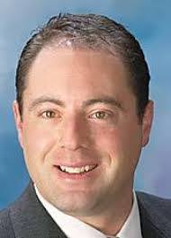 Christopher Thorson's Instagram, Twitter & Facebook