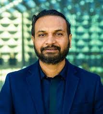 Jason Mccleave's Instagram, Twitter & Facebook