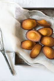 Madeleines Au Citron Miel Et Pavot Madeleine Citron Alimentation Recette