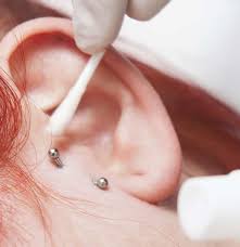 Apply gentle soap before you touch the piercing. Infected Tragus Piercing Symptoms Treatment And Home Remedies