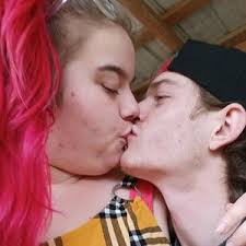 Kailei Nickell💖 (@bratty._.little._.baby)