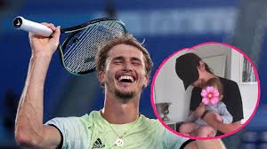 Zverev has been endorsing the head speed line until 2019. Gdkxwdzphrxztm