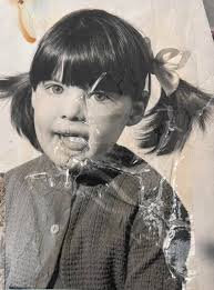 Is anyone able to restore this? It got stuck to another photo and ripped  and my mums tried to tape it back together but clearly it's noticeable Tyvm 