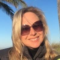 Connie Metcalfe's Instagram, Twitter & Facebook