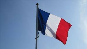Trois personnes ont été blessées dans cet effondrement dont un homme de 40 ans qui a été transporté dans un état très grave vers la polyclinique de bordeaux après. France Une Femme Tuee Dans Une Explosion Qui A Cause L Effondrement D Un Immeuble