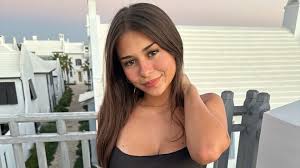 20-Year-Old OnlyFans Model Who Made $43 Million Says She Maintains  Christian Values