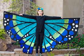 We have everything you need to achieve an awesome and creative outfit with these cute and fun halloween costume ideas! Make A Large Wing Butterfly Costume Make It And Love It
