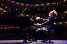 Carter Johnson at Spivey Hall
