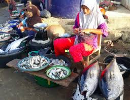Uji validitas setelah semua data terkumpul maka untuk menguji apakah kuesioner yang dibagikan tersebut valid atau tidak maka dilakukan uji validitas. Minim Hasil Tangkapan Harga Ikan Ekor Kuning Di Papua Rp 1 Juta Bisnis Tempo Co
